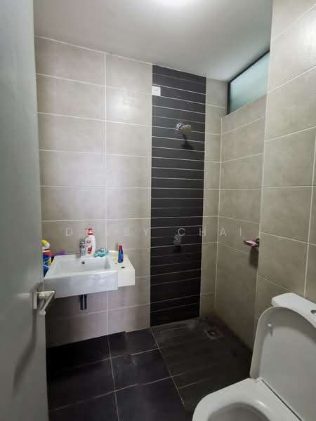 Semi-Detached House for Sale in Puchong (Selangor) - Debby Chai - Bathroom - PropertyGuru.com.my