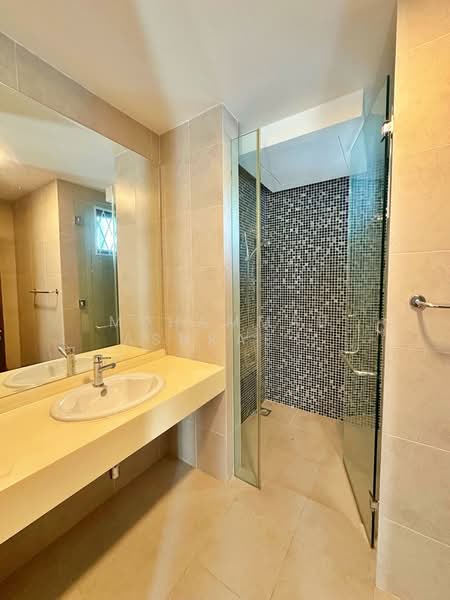 Semi-Detached House for Sale in Presint 8 (Putrajaya) - Muhammad Ashraf . - Bathroom - PropertyGuru.com.my
