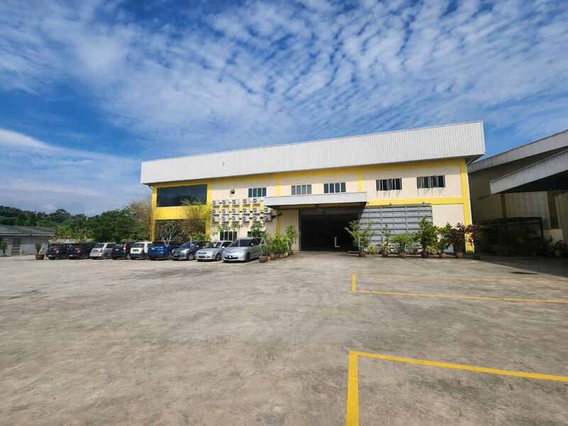 Detached Factory for Rent in Rawang (Selangor) - Vivian Lee - Exterior - PropertyGuru.com.my