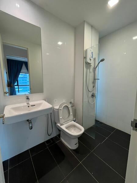 Service Residence for Rent at Reizz Residence - Loke . - Bathroom - PropertyGuru.com.my