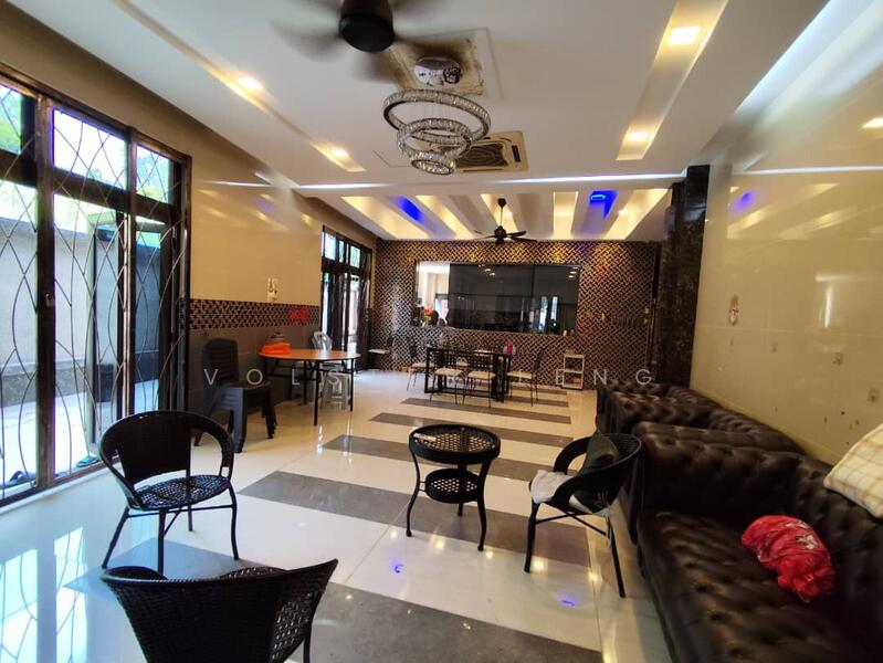 Rumah Banglo untuk Dijual di Bandar Kinrara (Selangor) - Volster Leng - Living Room - PropertyGuru.com.my