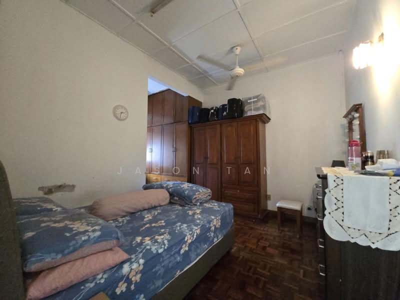 2-storey Terraced House for Sale in SS18 (Subang Jaya) - Jason Tan - Bedroom - PropertyGuru.com.my