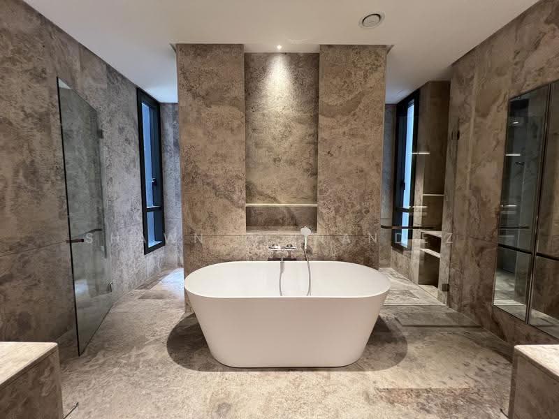 Condominium for Sale at The Peak - Shawn Fernandez - Bathroom - PropertyGuru.com.my