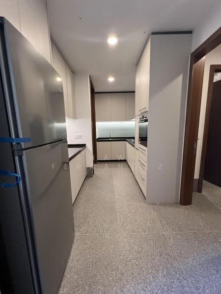 Condominium for Sale at The Peak - Shawn Fernandez - Kitchen - PropertyGuru.com.my