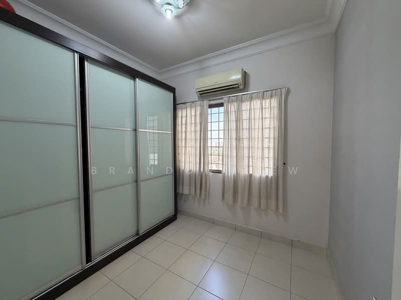 Apartment for Sale at Avilla Apartments - Brandon Liew - Bedroom - PropertyGuru.com.my