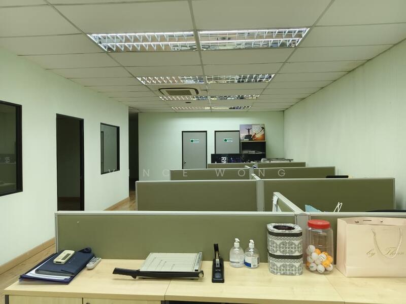 1st floor Office
