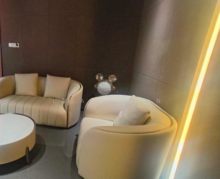 Office for Rent in Tun Razak Exchange (Kuala Lumpur) - Izzati Radin - Living Room - PropertyGuru.com.my