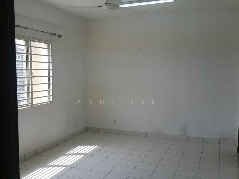 Spacious Master Room