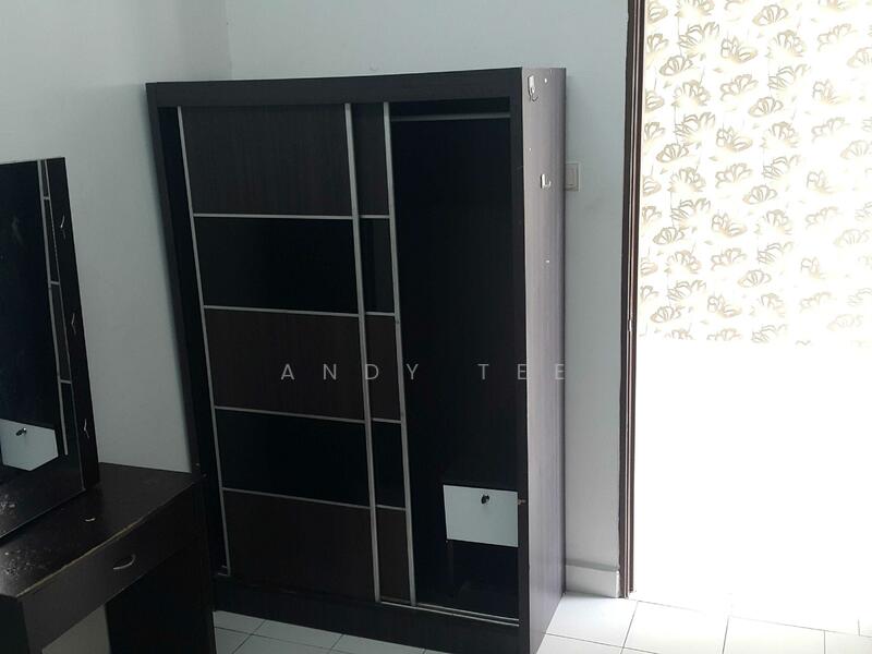 Wardrobe At 2nd Room