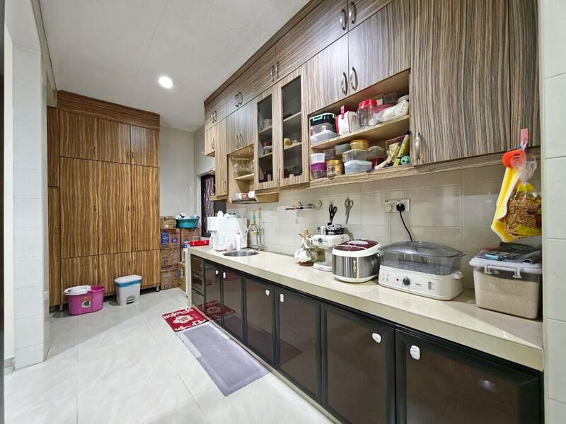 Rumah Berkembar untuk Dijual di Taman Kota Kulai (Kulai) - Fu Guan - Kitchen - PropertyGuru.com.my