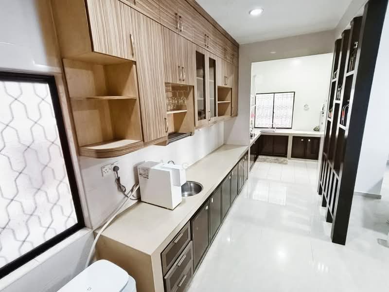 Rumah Berkembar untuk Dijual di Taman Kota Kulai (Kulai) - Fu Guan - Kitchen - PropertyGuru.com.my