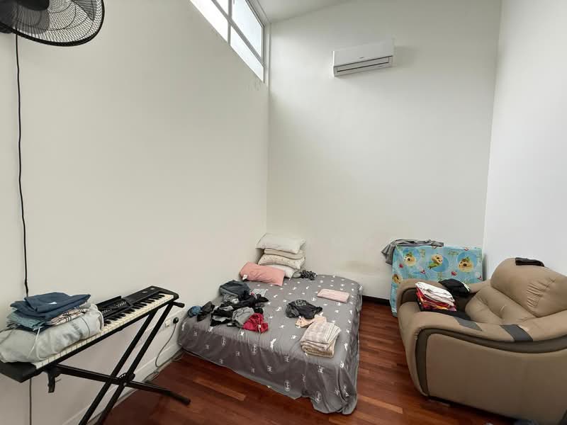 Bungalow for Sale in Amverton Hills (Sungai Buloh) - Oscar Pong - Bedroom - PropertyGuru.com.my