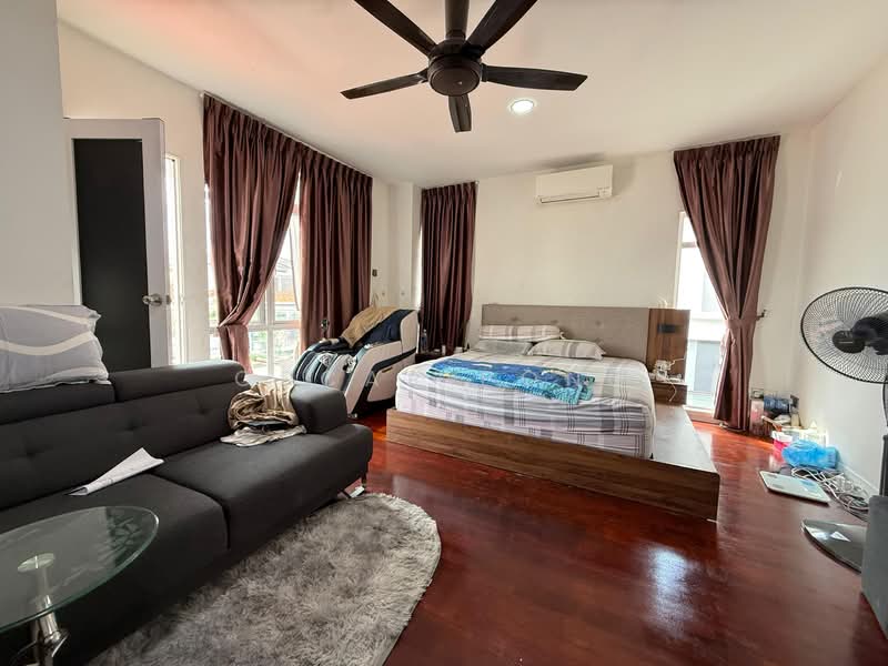 Bungalow for Sale in Amverton Hills (Sungai Buloh) - Oscar Pong - Bedroom - PropertyGuru.com.my