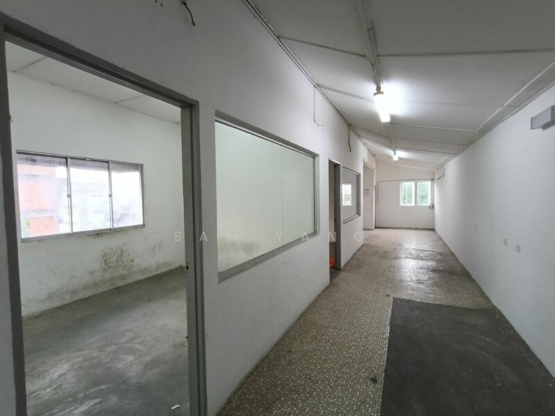 Shop for Sale in Pandan Indah (Ampang) - Sam Yang - Interior - PropertyGuru.com.my