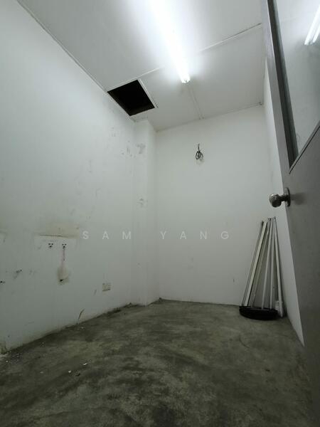 Shop for Sale in Pandan Indah (Ampang) - Sam Yang - Interior - PropertyGuru.com.my