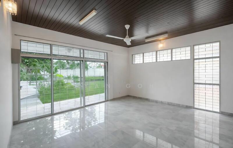Semi-Detached House for Sale in Minden Heights (Gelugor) - Qyan Goh - Living Room - PropertyGuru.com.my
