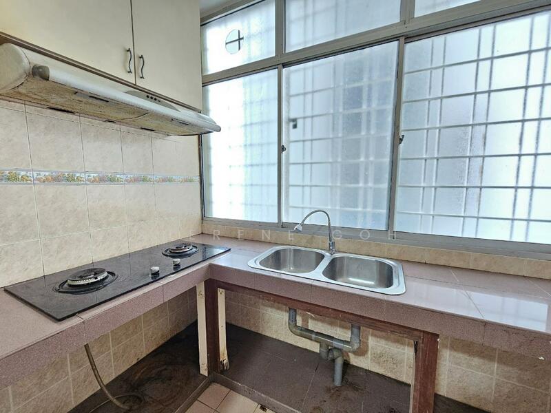 Condominium for Sale at Amadesa Resort Condominium - Sherene Goh - Kitchen - PropertyGuru.com.my