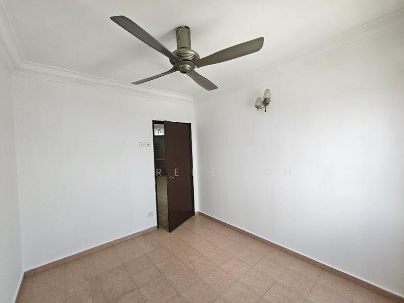 Condominium for Sale at Amadesa Resort Condominium - Sherene Goh - Interior - PropertyGuru.com.my