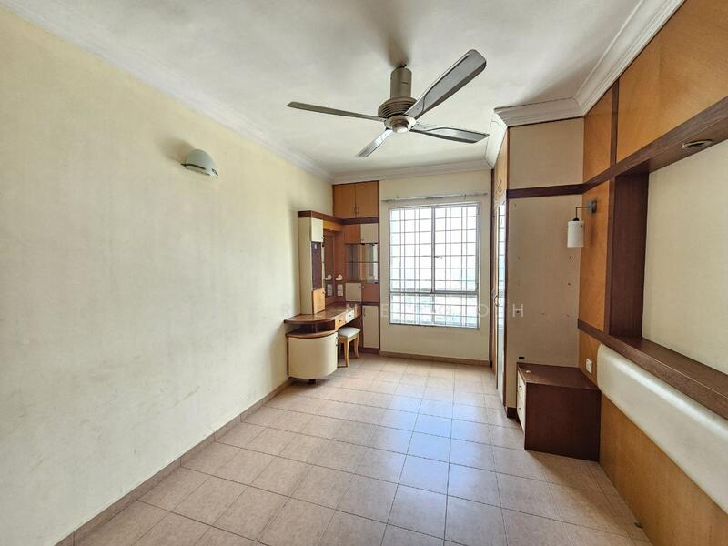 Condominium for Sale at Amadesa Resort Condominium - Sherene Goh - Interior - PropertyGuru.com.my