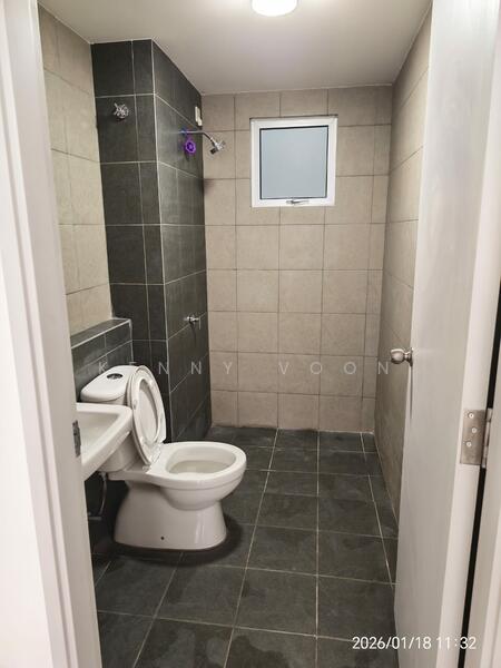 Condominium for Rent at Residensi Dutamas Dahlia - Kenny Voon - Bathroom - PropertyGuru.com.my