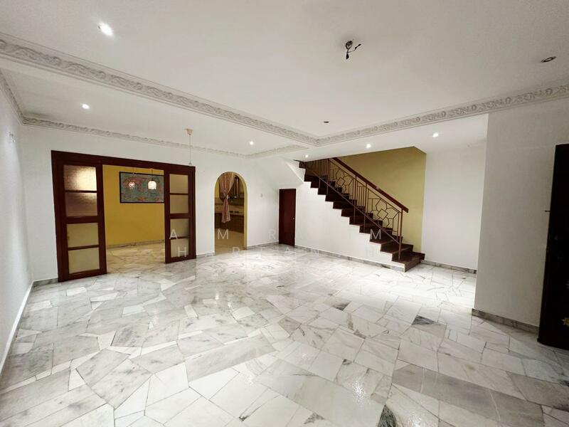 For Sale - Putra Bistari