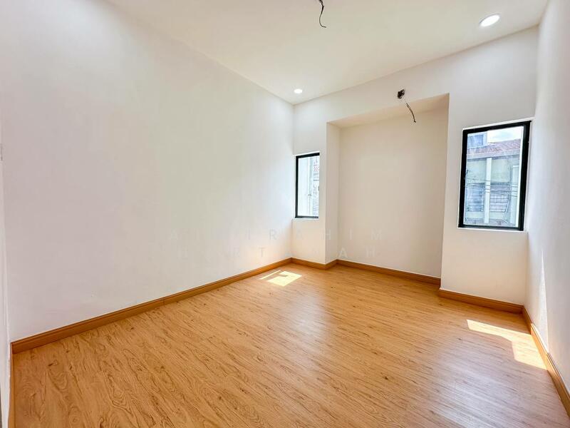 For Sale - Taman Maluri