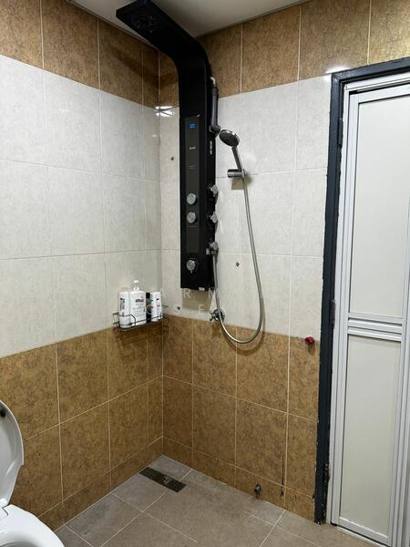 Condominium for Sale at Platinum Hill PV 6 - Carmen Roselyn - Bathroom - PropertyGuru.com.my