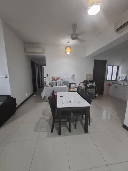 Kondominium untuk Dijual di Nautica Lake Suites - Pek Wah Ng - Dining Room - PropertyGuru.com.my