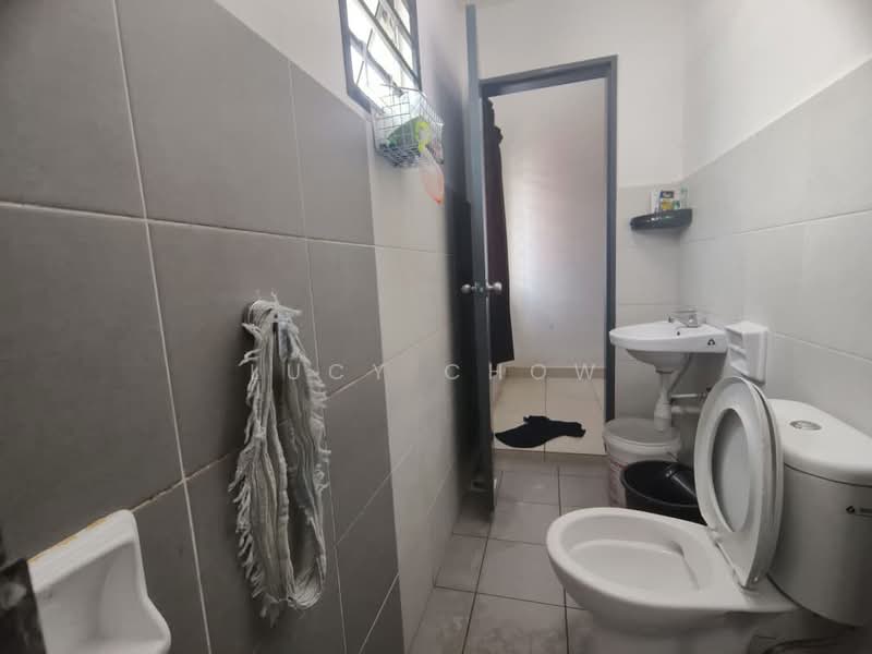 2-storey Terraced House for Rent in Rawang (Selangor) - Lucy Chow - Bathroom - PropertyGuru.com.my