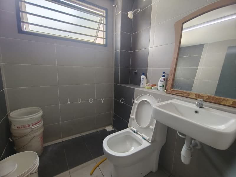 2-storey Terraced House for Rent in Rawang (Selangor) - Lucy Chow - Bathroom - PropertyGuru.com.my
