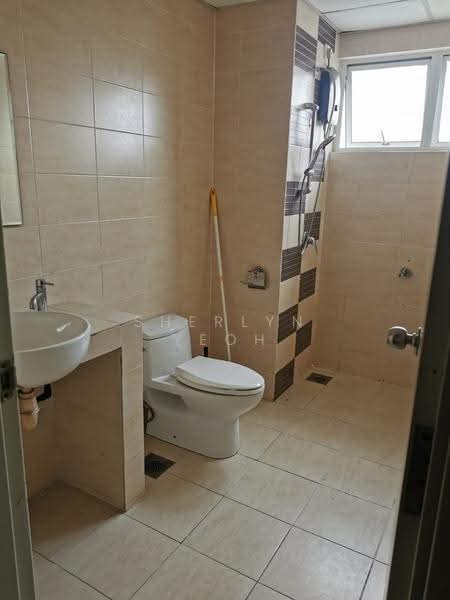 Kondominium untuk Disewa di Cova Suites - Sherlyn Yeoh - Bathroom - PropertyGuru.com.my