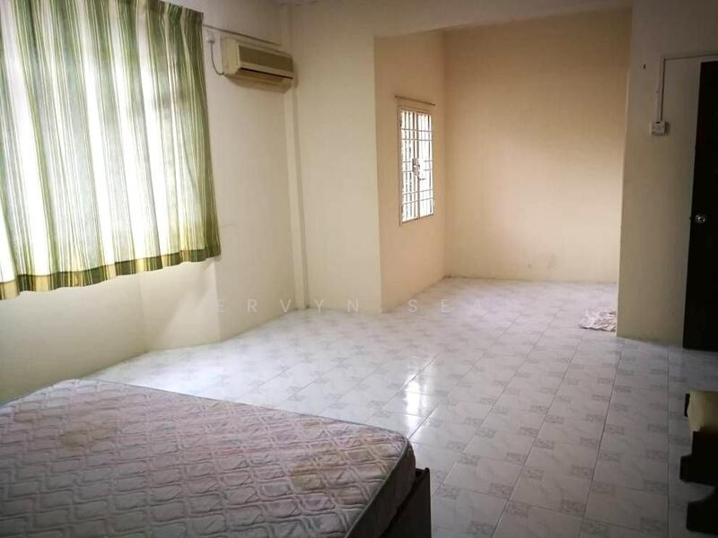 For Sale - PERSIARAN KELICAP