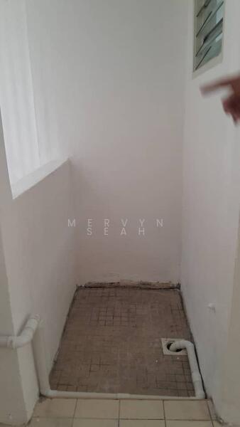 Untuk Dijual - Bukit Jambul Indah Apartment