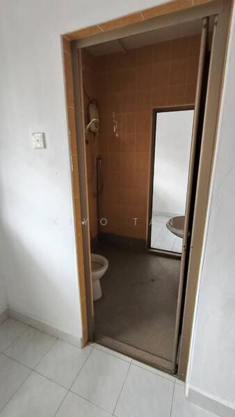 For Sale - Setia Indah Flat