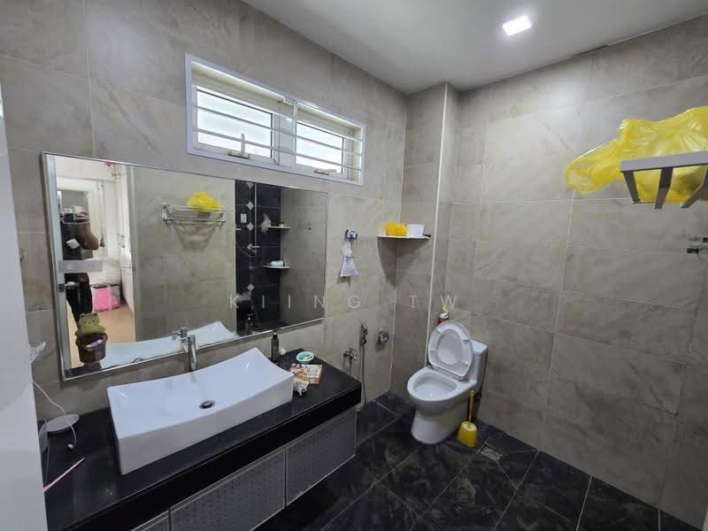 2-storey Terraced House for Sale in Kepong (Kuala Lumpur) - Kiing TW - Bathroom - PropertyGuru.com.my