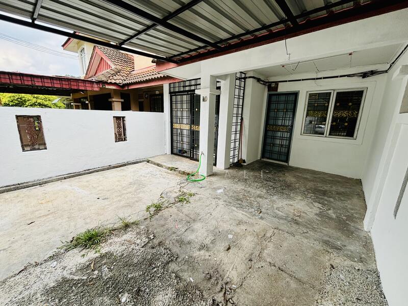 2-storey Terraced House for Sale in Bandar Puncak Alam (Puncak Alam) - Fuad Ali - Exterior - PropertyGuru.com.my