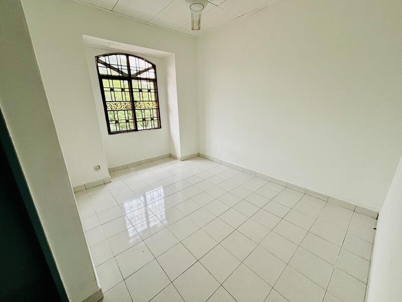 2-storey Terraced House for Sale in Bandar Puncak Alam (Puncak Alam) - Fuad Ali - Interior - PropertyGuru.com.my