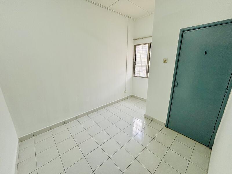 2-storey Terraced House for Sale in Bandar Puncak Alam (Puncak Alam) - Fuad Ali - Interior - PropertyGuru.com.my