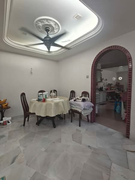 2-storey Terraced House for Sale in Taman Daya (Kepong) - Jet Tan - Dining Room - PropertyGuru.com.my