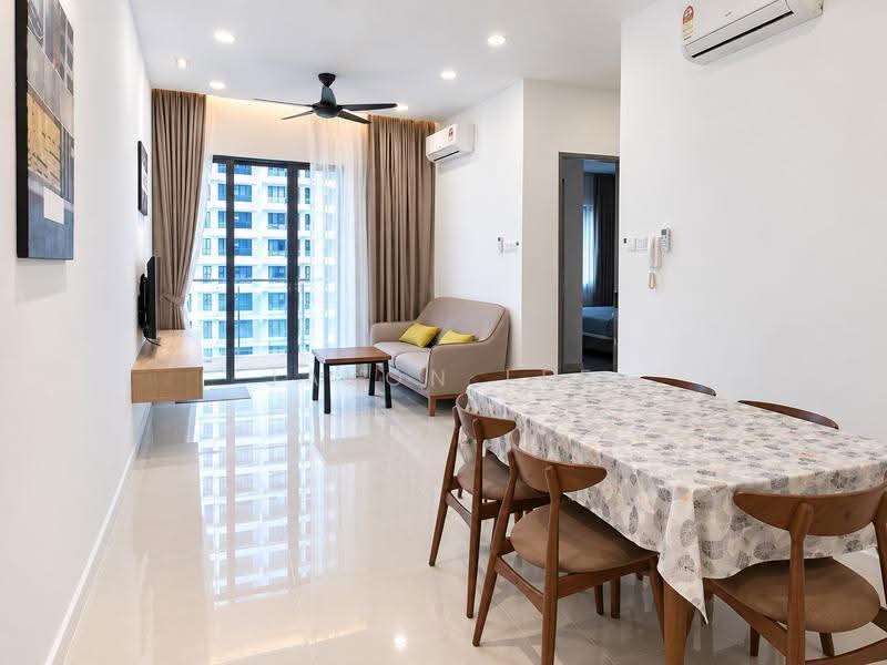 Kediaman Servis untuk Disewa di South View - Jason Lee - Living Room - PropertyGuru.com.my