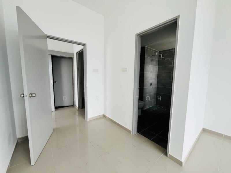 Service Residence for Rent at Serviced Residence @ The Louvre @ Country Heights - Darren Toh - Corridor - PropertyGuru.com.my