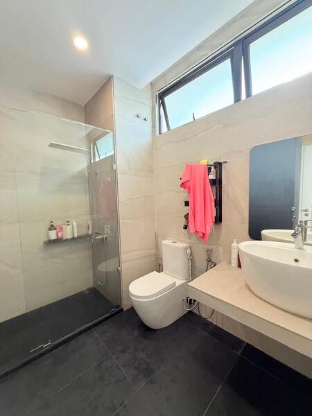 Cluster House for Sale in Eco Botanic (Iskandar Puteri (Nusajaya)) - Iris Lim - Bathroom - PropertyGuru.com.my