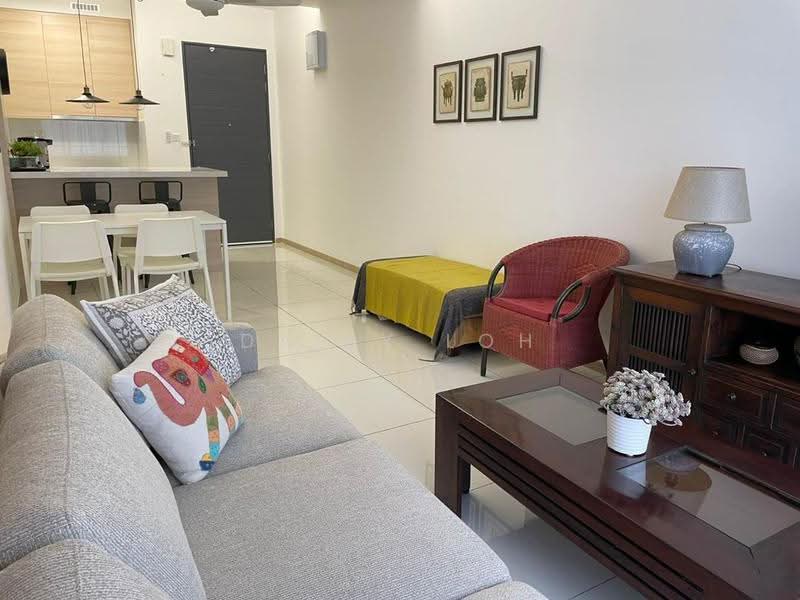Kediaman Servis untuk Dijual di RYAN & MIHO - Daisy Loh - Living Room - PropertyGuru.com.my