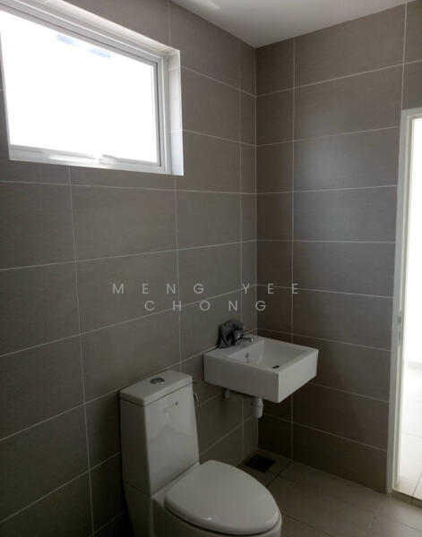 Terraced House for Sale in Bandar Sri Sendayan (Negeri Sembilan) - Mindy Chong - PropertyGuru.com.my