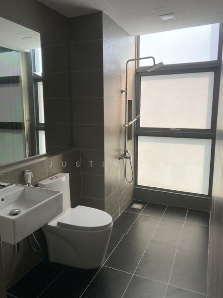 Condominium for Rent at Lakefront Residence - Justin Tee - Bathroom - PropertyGuru.com.my