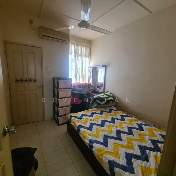 Rumah Teres 2 Tingkat untuk Dijual di Taman Pulai Jaya (Kulai) - Seven Tan - Bedroom - PropertyGuru.com.my