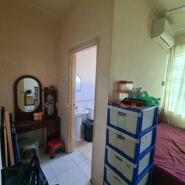 Rumah Teres 2 Tingkat untuk Dijual di Taman Pulai Jaya (Kulai) - Seven Tan - Bathroom - PropertyGuru.com.my