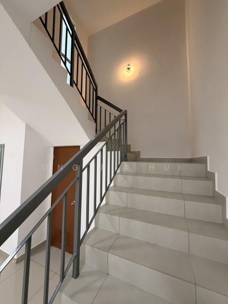 Rumah Teres 2-Tingkat untuk Disewa di Bandar Springhill (Jimah) - Ong Jia Hui - Interior - PropertyGuru.com.my