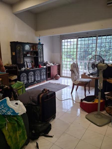 Bungalow House untuk Dijual di Petaling Jaya (Selangor) - Daisy Loh - Living Room - PropertyGuru.com.my