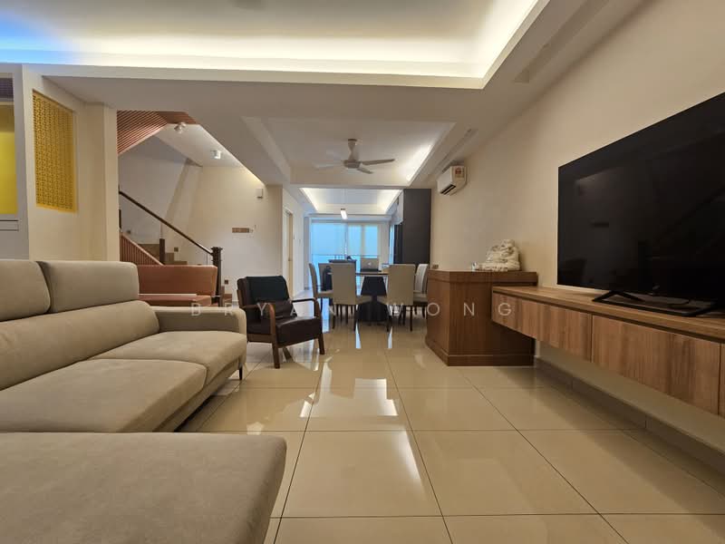 Rumah Teres 2 Tingkat untuk Dijual di Damansara Jaya (Petaling Jaya) - Bryan Wong - Living Room - PropertyGuru.com.my